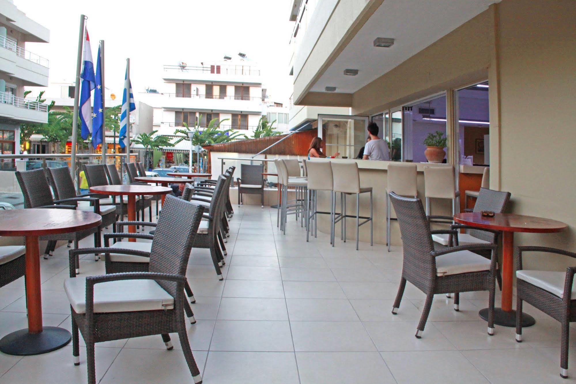Michel Apartments Miasto Kos Zewnętrze zdjęcie